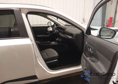 2025 Nissan Kicks Sv Intelligent Awd from USA, damaged, VIN 3N8AP6CBXSL375355